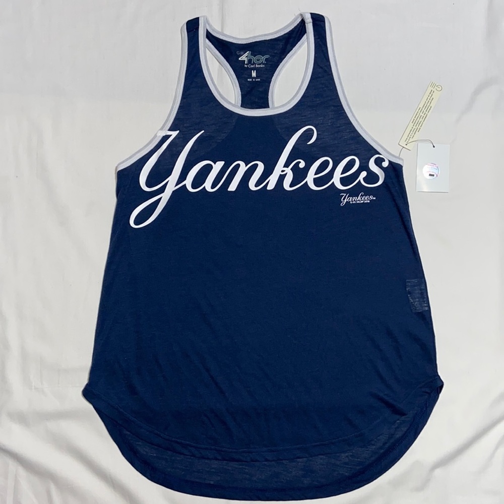 G-lll 4her MLB NY Yankees Navy and White Tank Top. Size Medium. NWT.